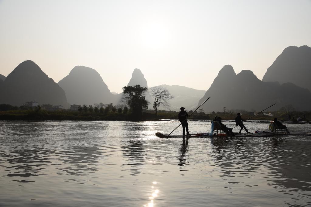 Zen Box House Hotel Yangshuo Buitenkant foto
