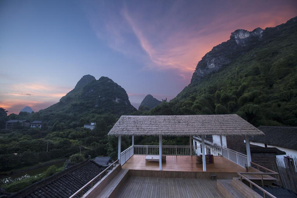 Zen Box House Hotel Yangshuo Buitenkant foto