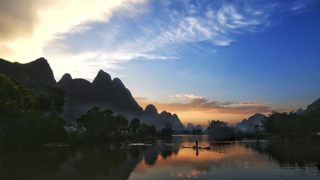Zen Box House Hotel Yangshuo Buitenkant foto