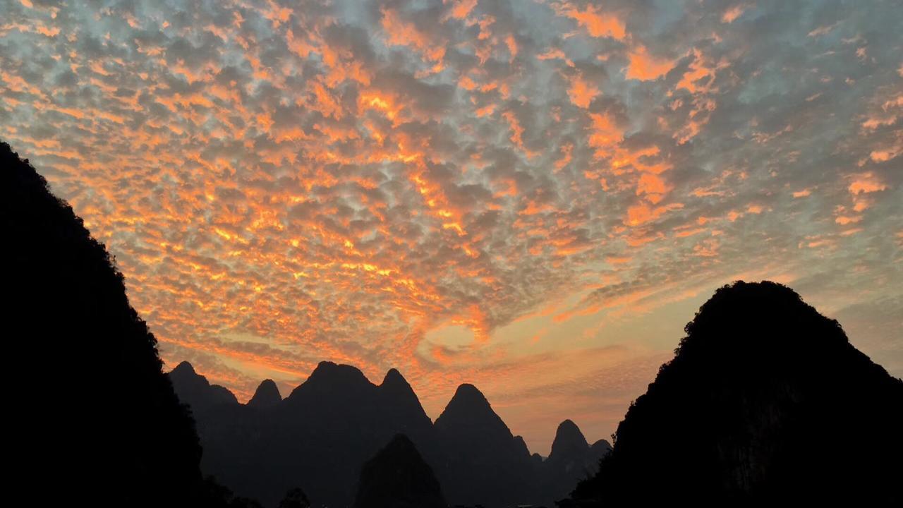 Zen Box House Hotel Yangshuo Buitenkant foto